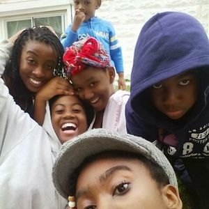 Meet your Posher, Toni